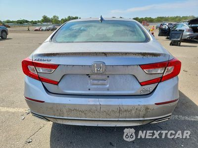 Zdjęcie 6 z 12 samochodu: 2019 HONDA ACCORD TOURING VIN:1HGCV2F90KA017895 - miniatura