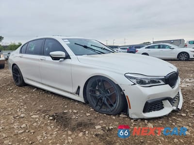 Czwarte zdjęcie samochodu z boku: 2017 BMW 7 SERIES XI VIN:WBA7F2C37HG422832 - miniatura