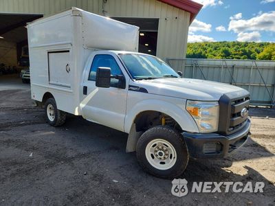 Czwarte zdjęcie samochodu z boku: 2015 FORD F-250 SUPER DUTY VIN:1FDBF2B60FEA47590 - miniatura