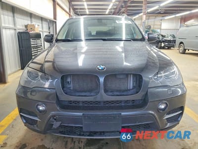 Piąte zdjęcie samochodu w środku: 2013 BMW X5 XDRIVE35I VIN:5UXZV4C52D0E00883 - miniatura
