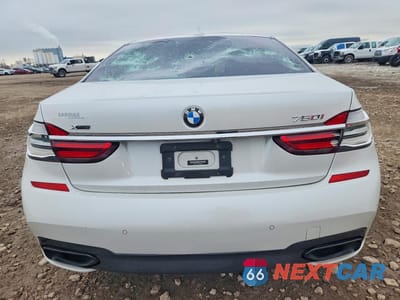 Zdjęcie 6 z 13 samochodu: 2017 BMW 7 SERIES XI VIN:WBA7F2C37HG422832 - miniatura