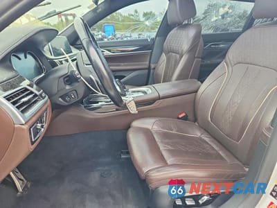 Zdjęcie 7 z 13 samochodu: 2017 BMW 7 SERIES XI VIN:WBA7F2C37HG422832 - miniatura