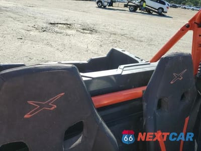 Zdjęcie 6 z 10 samochodu: 2021 CAN-AM MAVERICK SPORT X RC 1000R VIN:3JB1PAX45MK000138 - miniatura