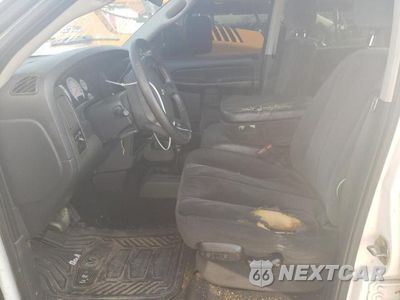 Zdjęcie 7 z 13 samochodu: 2005 DODGE RAM 3500 ST VIN:3D7MS48C15G850875 - miniatura