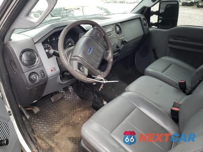 Zdjęcie 8 z 13 samochodu: 2012 FORD F350 SUPER DUTY VIN:1FDRF3H63CEA83233 - miniatura