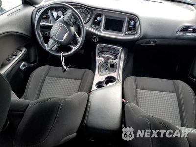 Zdjęcie 8 z 13 samochodu: 2021 DODGE CHALLENGER SXT VIN:2C3CDZAG5MH520850 - miniatura