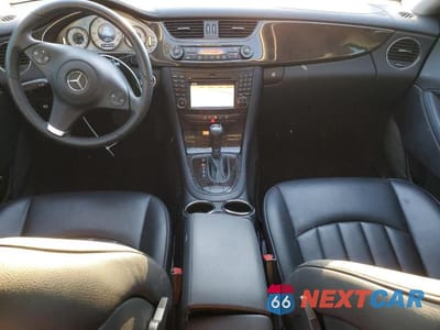 Zdjęcie 8 z 12 samochodu: 2009 MERCEDES-BENZ CLS 550 VIN:WDDDJ72X69A146918 - miniatura