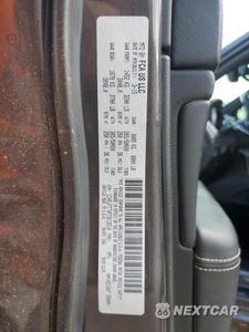 Zdjęcie 13 z 13 samochodu: 2015 JEEP GRAND CHEROKEE OVERLAND VIN:1C4RJFCT4FC813510 - miniatura