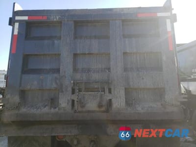 Zdjęcie 6 z 10 samochodu: 2000 KENWORTH CONSTRUCTION T800 VIN:1NKDLU0X1YJ846235 - miniatura