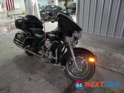 2013 HARLEY-DAVIDSON FLHTCU ULTRA CLASSIC ELECTRA GLIDE 1HD1FLM14DB637568 - główne zdjęcie licytacji z USA - miniatura