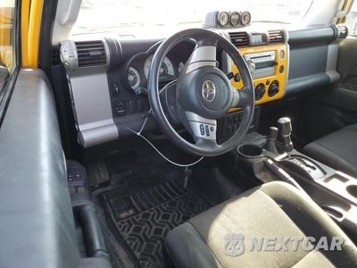 Zdjęcie 8 z 13 samochodu: 2007 TOYOTA FJ CRUISER VIN:JTEBU11F270048398 - miniatura