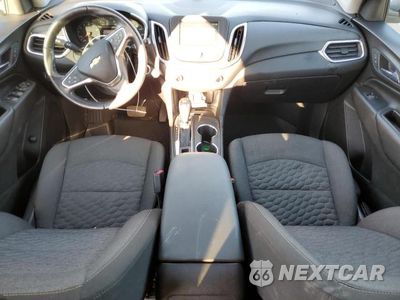 Zdjęcie 8 z 12 samochodu: 2018 CHEVROLET EQUINOX LT VIN:3GNAXSEV8JS612187 - miniatura