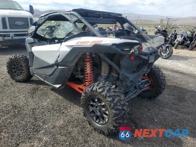 Trzecie zdjęcie samochodu z tyłu: 2020 CAN-AM MAVERICK X3 DS TURBO VIN:3JBVGAY49LK001159 - miniatura