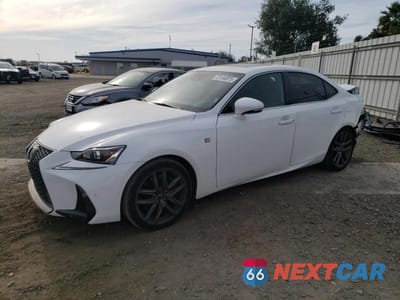 2018 LEXUS IS 300 JTHBA1D22J5075776 - główne zdjęcie licytacji z USA - miniatura