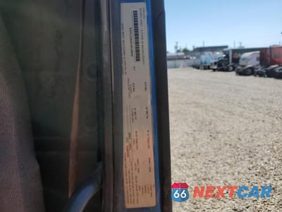 Zdjęcie 10 z 10 samochodu: 2014 VOLVO VN VNM VIN:4V4MC9EG9EN173324 - miniatura