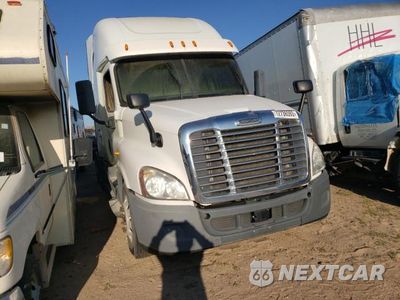 2014 FREIGHTLINER CASCADIA 125 3AKJGLD55ESFK3575 - główne zdjęcie licytacji z USA - miniatura