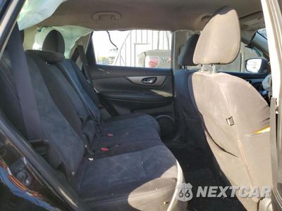 Zdjęcie 10 z 12 samochodu: 2016 NISSAN ROGUE S VIN:KNMAT2MT7GP696255 - miniatura