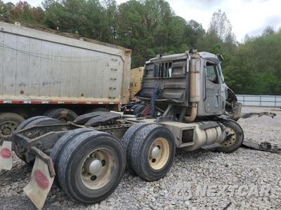 Czwarte zdjęcie samochodu z boku: 2000 INTERNATIONAL 9100 9100I VIN:2HSCBAER9YC073934 - miniatura