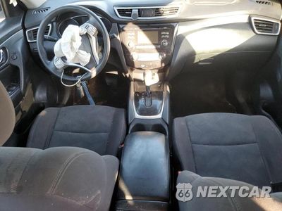 Zdjęcie 8 z 12 samochodu: 2016 NISSAN ROGUE S VIN:KNMAT2MT7GP696255 - miniatura