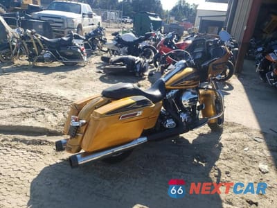 Czwarte zdjęcie samochodu z boku: 2016 HARLEY-DAVIDSON FLTRXS ROAD GLIDE SPECIAL VIN:1HD1KTM12GB620039 - miniatura