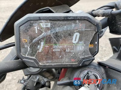 Zdjęcie 8 z 10 samochodu: 2023 KAWASAKI ZR900 F VIN:ML5ZRDF13PDA58379 - miniatura