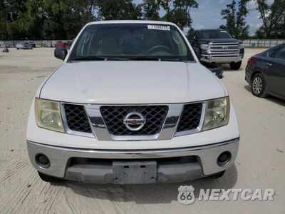 Piąte zdjęcie samochodu w środku: 2006 NISSAN FRONTIER CREW CAB LE VIN:1N6AD07W06C462355 - miniatura