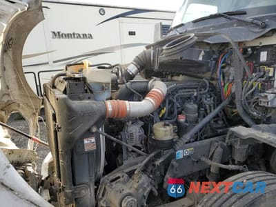 Zdjęcie 7 z 10 samochodu: 2017 KENWORTH CONSTRUCTION T680 VIN:1XKYDP9X0HJ144979 - miniatura