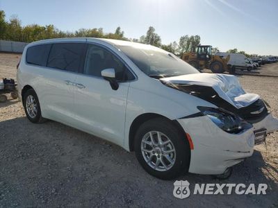 Czwarte zdjęcie samochodu z boku: 2022 CHRYSLER VOYAGER LX VIN:2C4RC1CG1NR104359 - miniatura
