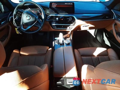 Zdjęcie 8 z 12 samochodu: 2021 BMW 540 XI VIN:WBA73BJ07MWX09749 - miniatura