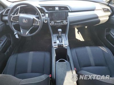 Zdjęcie 8 z 13 samochodu: 2016 HONDA CIVIC EX VIN:2HGFC2F74GH572715 - miniatura