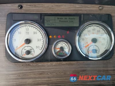 Zdjęcie 8 z 10 samochodu: 2018 FREIGHTLINER 122SD VIN:3AKJGNDV6JDJN2465 - miniatura