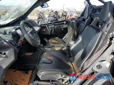 Piąte zdjęcie samochodu w środku: 2020 CAN-AM MAVERICK X3 DS TURBO VIN:3JBVGAY49LK001159 - miniatura