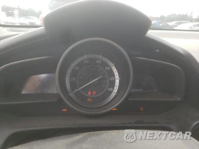 Zdjęcie 9 z 12 samochodu: 2016 MAZDA CX-3 TOURING VIN:JM1DKBC70G0121606 - miniatura