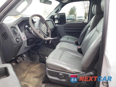Zdjęcie 7 z 13 samochodu: 2012 FORD F350 SUPER DUTY VIN:1FDRF3H63CEA83233 - miniatura