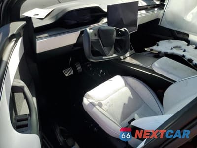 Zdjęcie 8 z 13 samochodu: 2022 TESLA MODEL X VIN:7SAXCBE6XNF353324 - miniatura