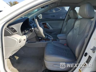 Zdjęcie 7 z 12 samochodu: 2011 TOYOTA CAMRY SE VIN:4T1BK3EK1BU609622 - miniatura