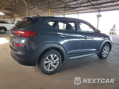 Trzecie zdjęcie samochodu z tyłu: 2019 HYUNDAI TUCSON SE VIN:KM8J2CA41KU915254 - miniatura