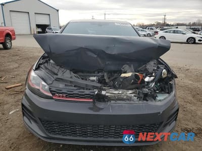 Piąte zdjęcie samochodu w środku: 2019 VOLKSWAGEN GTI S VIN:3VW5T7AU5KM004937 - miniatura