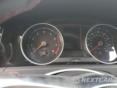 Zdjęcie 9 z 12 samochodu: 2019 VOLKSWAGEN GTI S VIN:3VW5T7AU5KM004937 - miniatura