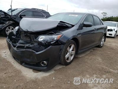 2014 TOYOTA CAMRY L 4T1BF1FK7EU333734 - główne zdjęcie licytacji z USA - miniatura