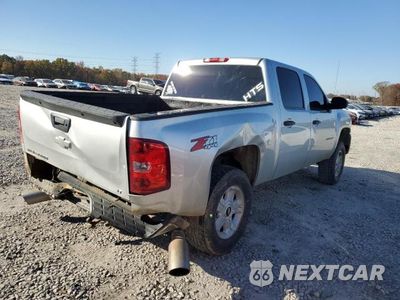 Trzecie zdjęcie samochodu z tyłu: 2013 CHEVROLET SILVERADO K1500 LT VIN:3GCPKSE7XDG301516 - miniatura