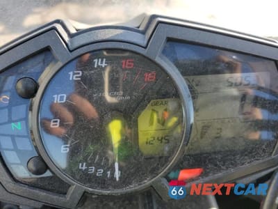 Zdjęcie 8 z 10 samochodu: 2021 KAWASAKI ZX636 K VIN:JKBZXJH16MA007532 - miniatura