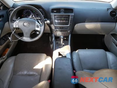 Zdjęcie 8 z 12 samochodu: 2012 LEXUS IS 250 VIN:JTHBF5C22C2102974 - miniatura