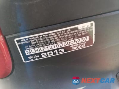 Zdjęcie 10 z 10 samochodu: 2013 HONDA PCX 150 VIN:MLHKF1210D5005238 - miniatura