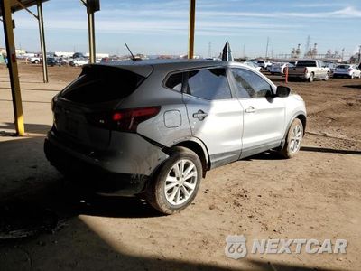 Trzecie zdjęcie samochodu z tyłu: 2018 NISSAN ROGUE SPORT S VIN:JN1BJ1CR6JW254089 - miniatura