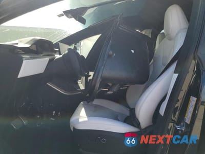 Zdjęcie 7 z 13 samochodu: 2022 TESLA MODEL X VIN:7SAXCBE6XNF353324 - miniatura