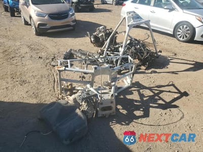 Zdjęcie 10 z 10 samochodu: 2020 CAN-AM MAVERICK X3 MAX X RS TURBO RR VIN:3JBVNAV46LK000870 - miniatura