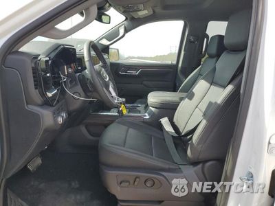 Zdjęcie 7 z 12 samochodu: 2023 GMC SIERRA K1500 SLT VIN:3GTUUDED5PG292047 - miniatura