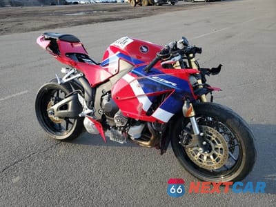 2023 HONDA CBR600 RR JH2PC40J4PK900055 - główne zdjęcie licytacji z USA - miniatura