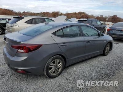 Trzecie zdjęcie samochodu z tyłu: 2019 HYUNDAI ELANTRA SEL VIN:5NPD84LF1KH421118 - miniatura